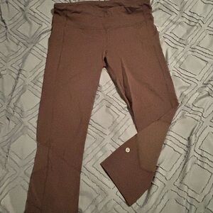 Women's Brown/olive green cropped Lululemon Yoga Pants